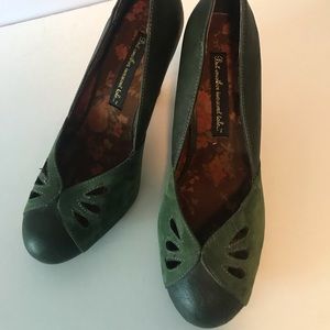 COPY - Dark green Bait Footwear heels 8.5
